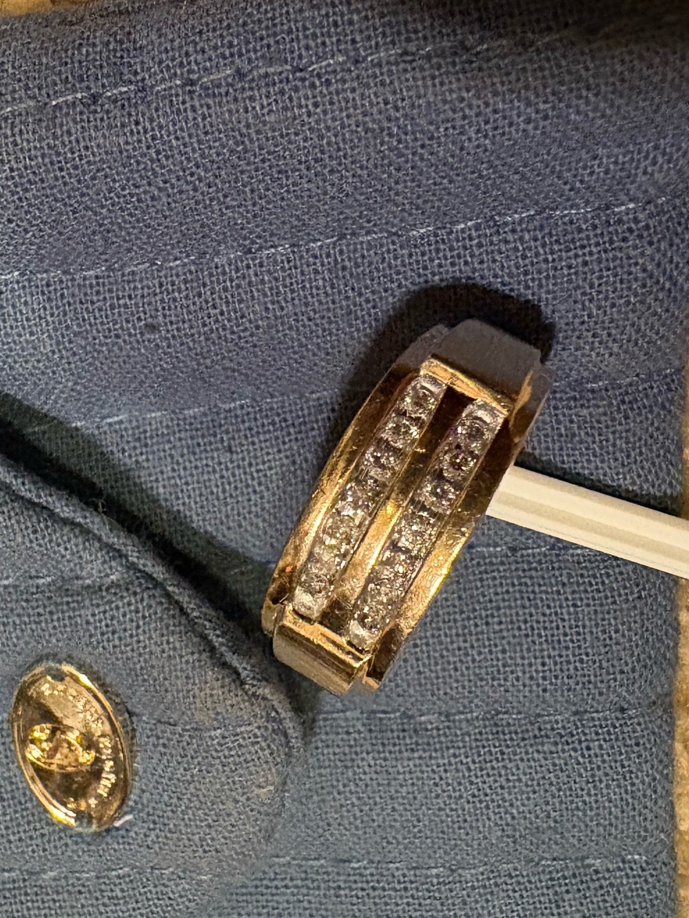 10K yellow gold round diamond men's ring size 8 - Picture 4 of 13